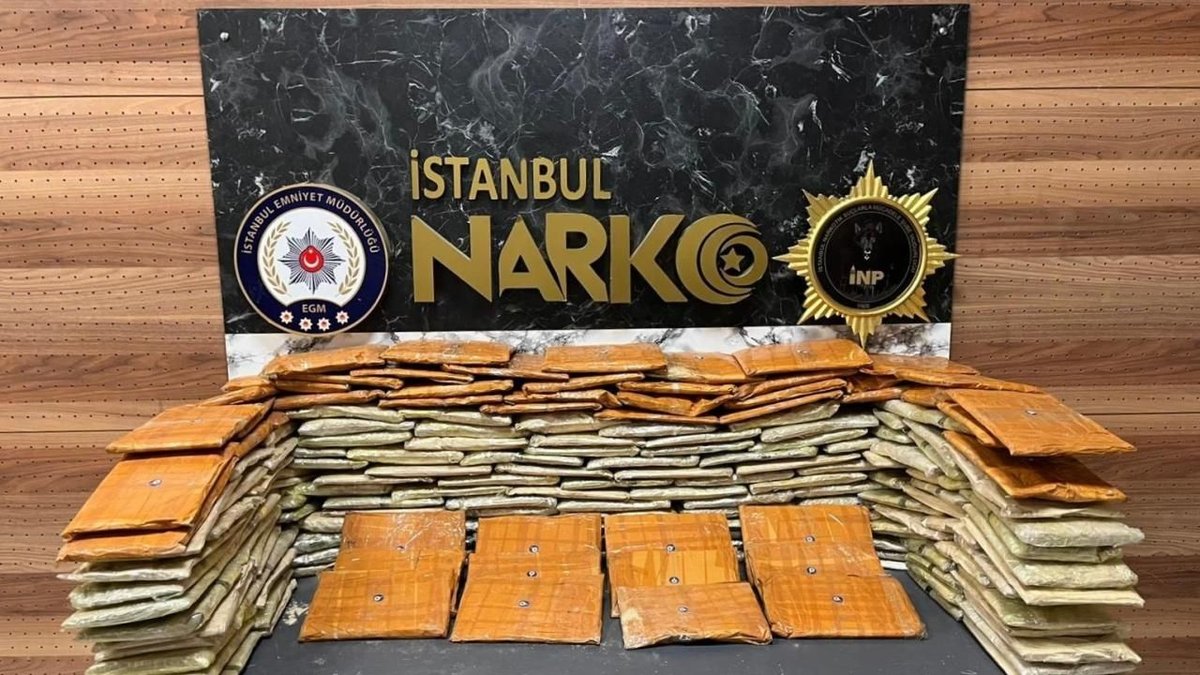 İstanbul’da Kamyonette 92 Kilo Uyuşturucu Ele Geçirildi: 1 Gözaltı