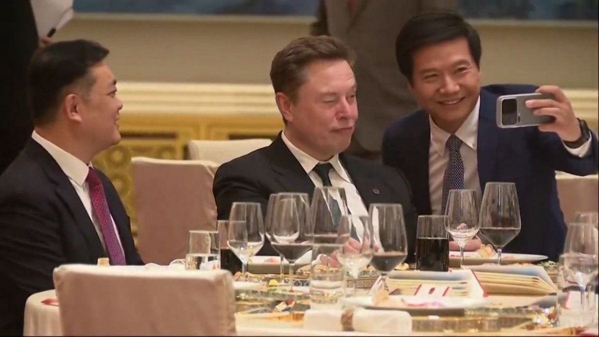 Elon Musk’ın Yanındaki “Hayran” Xiaomi CEO’su Lei Jun Çıktı