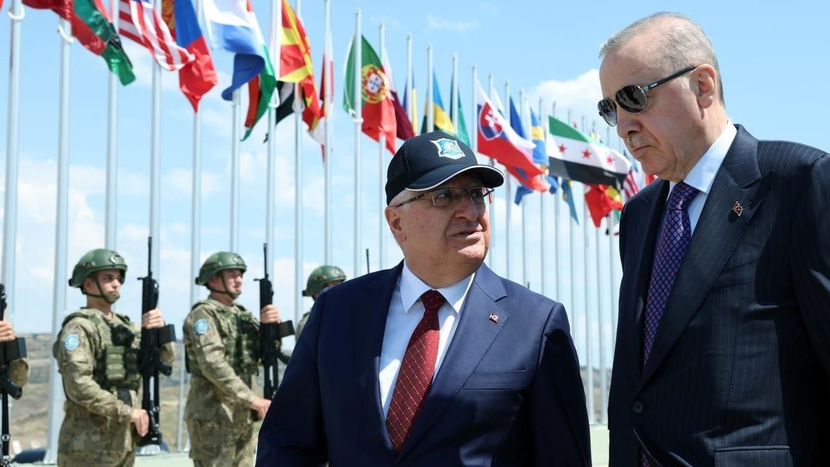 Erdoğan: “Türk Ordusu Barışın, Huzurun ve İstikrarın Teminatıdır”