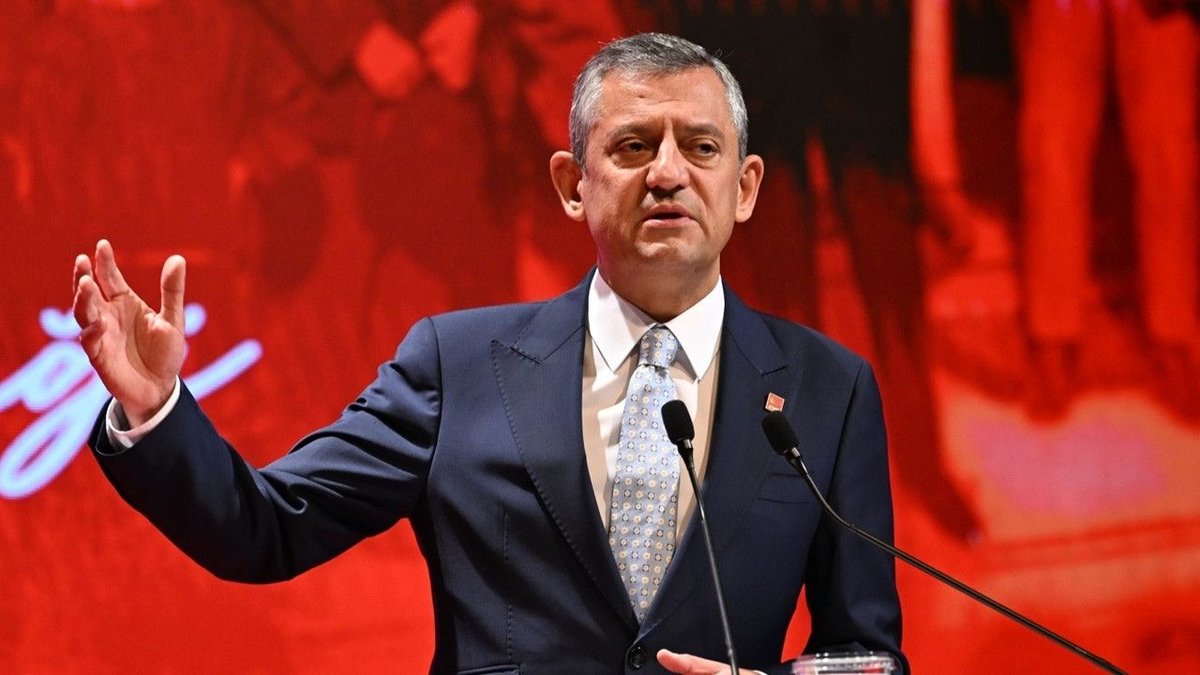 Özgür Özel’den Mutlak Butlan Kararına Karşı Direniş: “Sonuna Kadar Mücadele Edeceğiz”