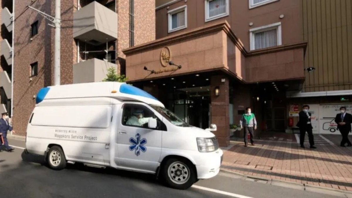 Tokyo’da AVM’de Panik Anları: Yabancı Madde Alarmında 19 Kişi Hastanelik Oldu