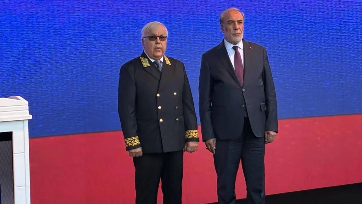 Rusya Günü Ankara’da Kutlandı: Kızılordu Korosu İzmir Marşı’nı Seslendirdi