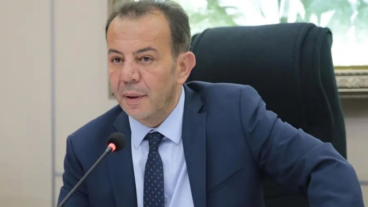 Tanju Özcan CHP’den İstifa Etti: “Siyasi Cunta İşgali Bitinceye Kadar Geri Dönmeyeceğim”