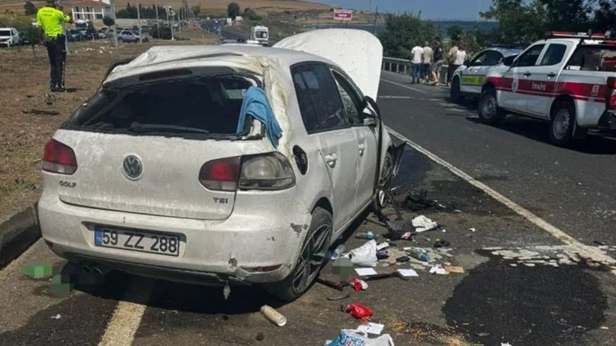 Tekirdağ’da Feci Kaza: Düğün Hazırlığındaki Çift Refuje Çarpan Araçta Yaralandı, Gelinin Durumu Kritik