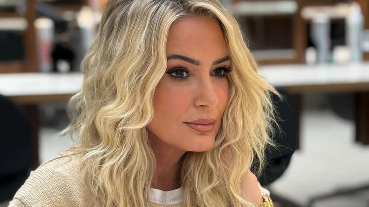 Saba Tümer Babasını Kaybetti Yalçın Tümer Hayatını Yitirdi