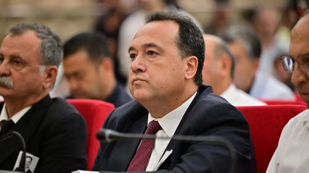 Besim Dutlulu’dan Yeni Parti Mesajı Manisa’dan Özgür Özel’e Destek Geldi