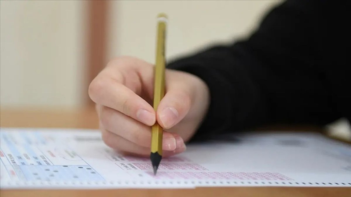 ÖSYM’den DGS Adaylarına Kritik Hatırlatma Eğitim Bilgileri İçin Son Tarih Belli Oldu