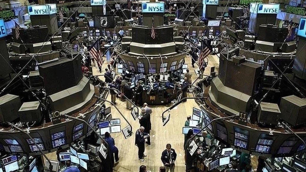 New York Borsasında Dengeli Kapanış Yatırımcıların Gözü Fed Kararında