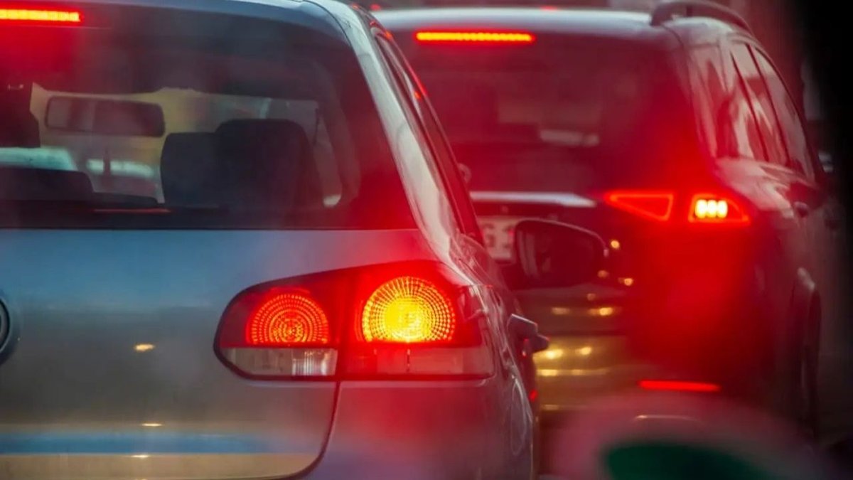 Yeni Trafik Yasası Yürürlükte: Tekrar Eden İhlallere Cezalar Artacak, Araçlar Men Edilecek