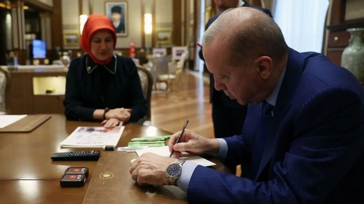 Cumhurbaşkanı Erdoğan’dan Türk Kızılay’a Kurban Bağışı