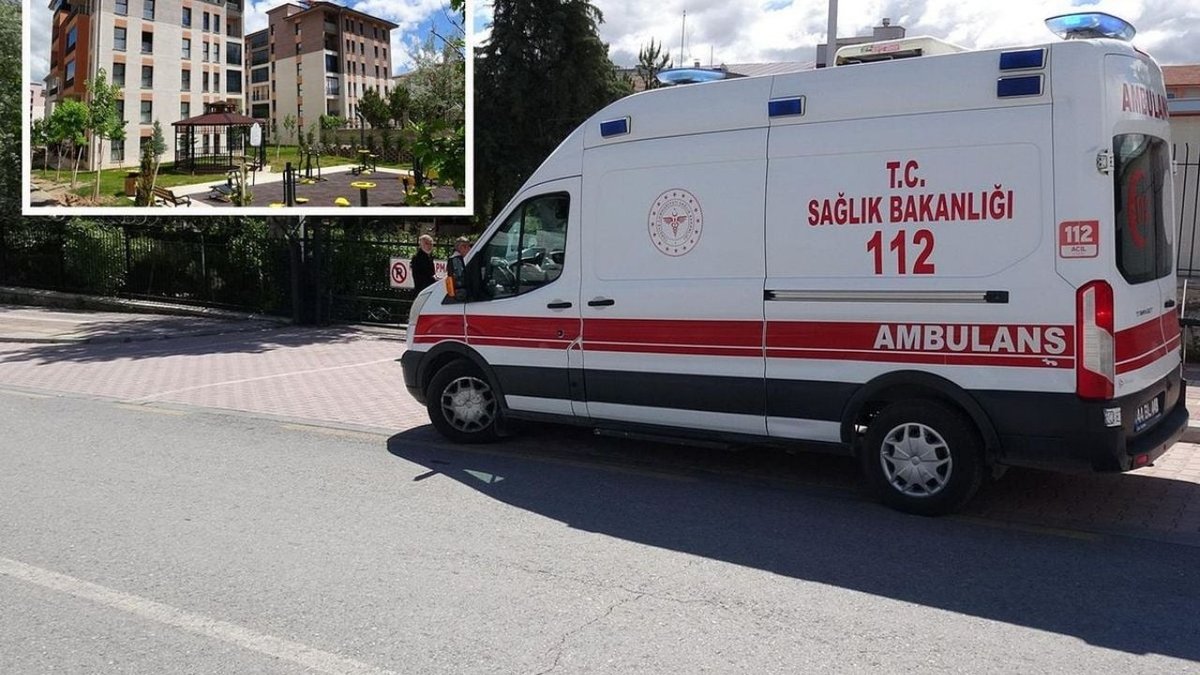 Malatya’da 18 Yaşındaki Genç Kız Parkta Ölü Bulundu