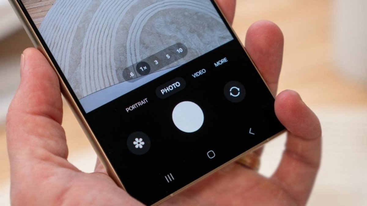 One UI 8.5 Güncellemesi Sonrası Samsung Kameralarından Gelen Ses Açıklandı: Endişeye Gerek Yok