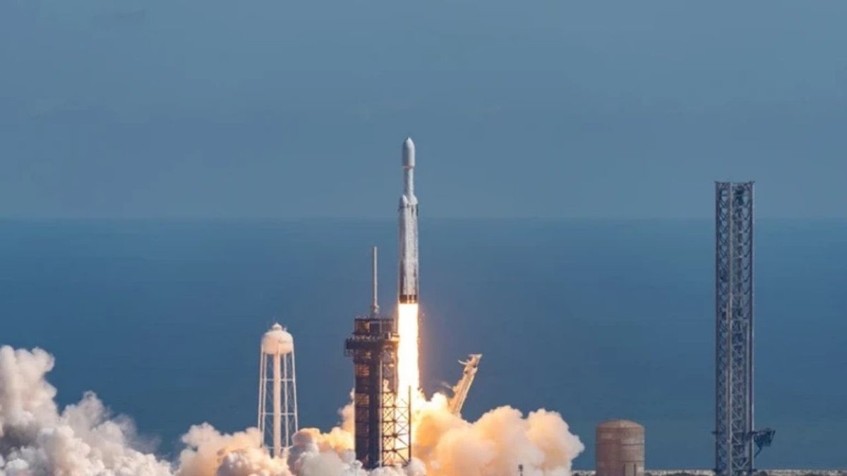 SpaceX Yörüngede Yapay Zeka Veri Merkezleri Kuruyor: Starlink Teknolojisi Ve Starship İle Yeni Nesil Uzay Altyapısı