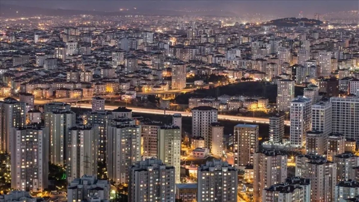 Ev Sahiplerine Kritik Uyarı: Apartmanlarda Balkon Tadilatı İçin İzin Şartı