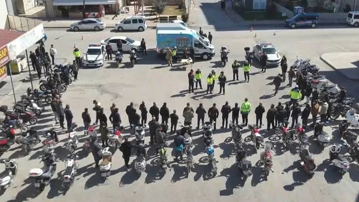 Jandarmadan Motosiklet Sürücülerine Güvenlik Desteği Bilinçlendirme Çalışması