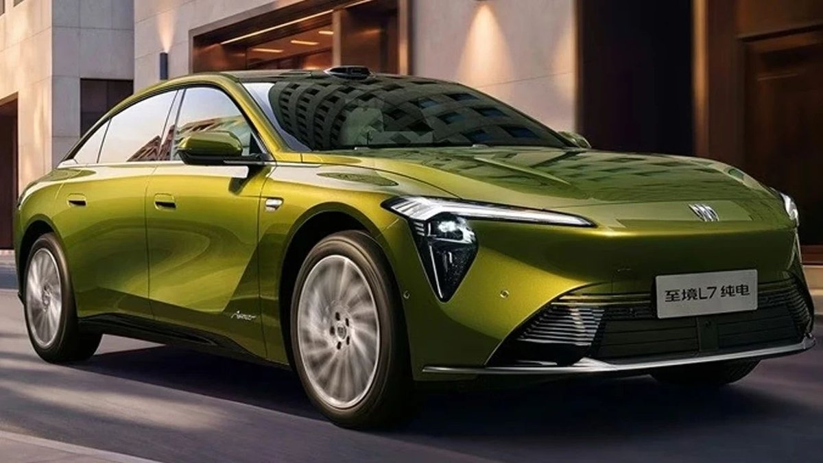 Tek şarjla 702 kilometre yol yapıyor! Buick’in yeni elektrikli sedanı tanıtıldı
